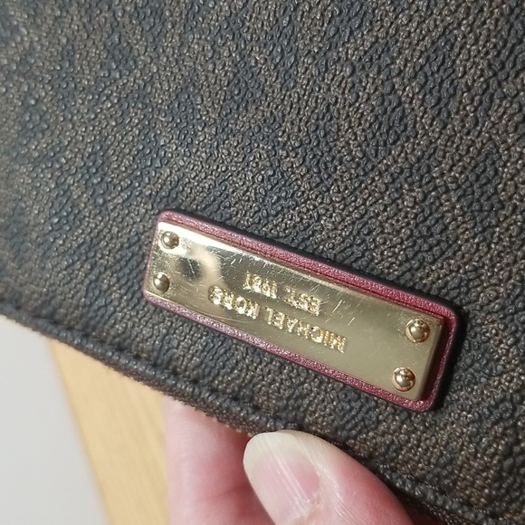 Michael Kors Signature Wristlet In Brown - Picture 10 of 10